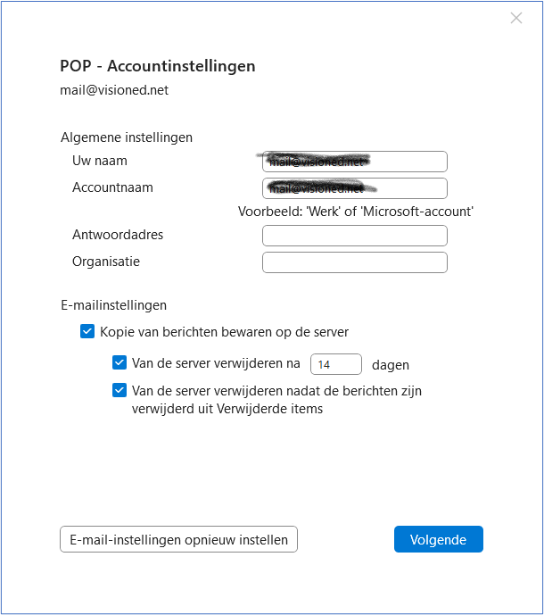 Klik de vinkjes aan in de instellingen van Outlook om de mailserver bij tijd en wijle te legen.